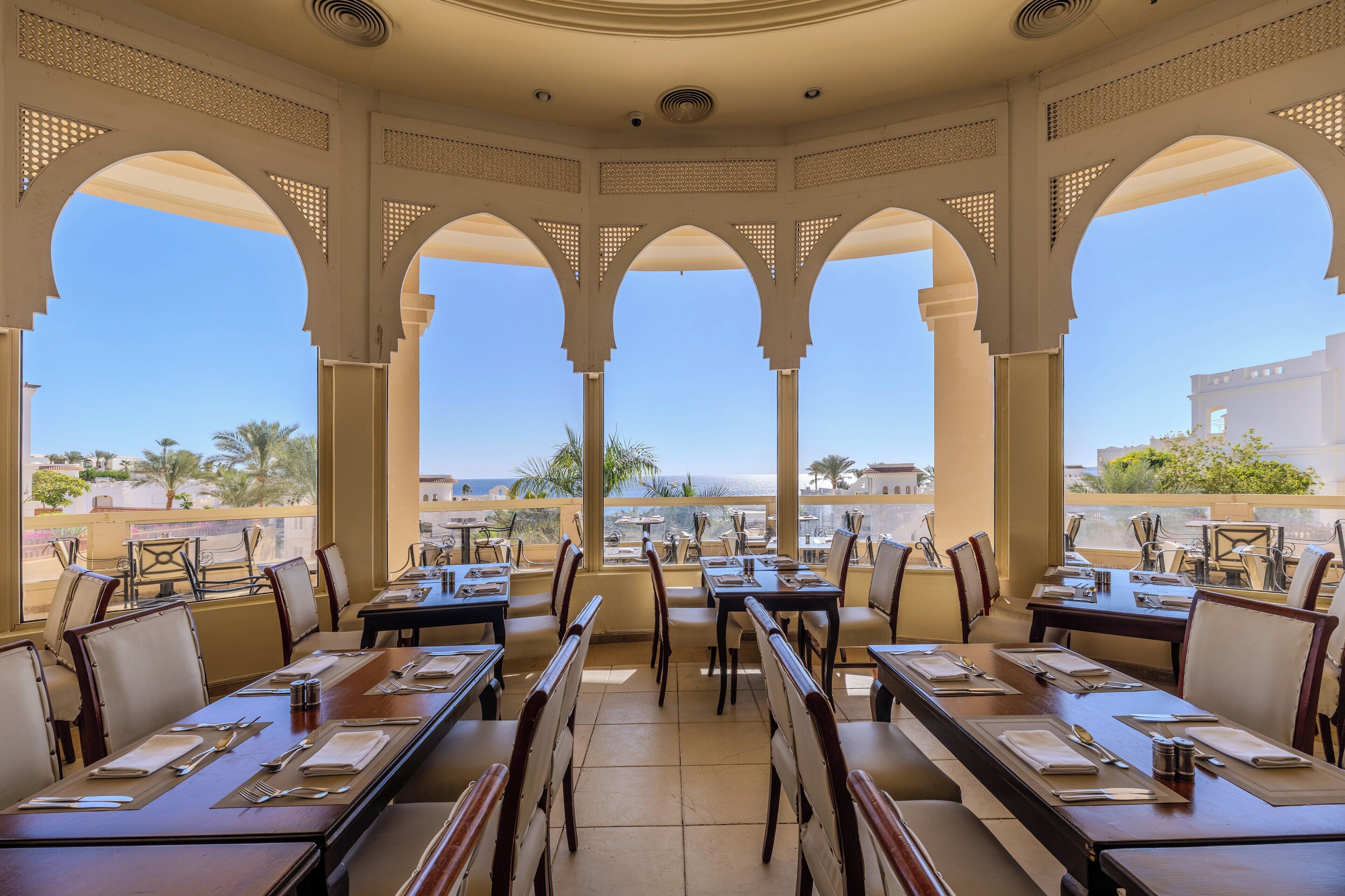 Photo - Continental Plaza Beach Resort