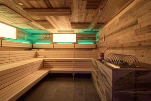 Sauna, hot tub, steam room, Turkish bath/hammam, body treatments - Bonfanti Design Hotel (Chienes)