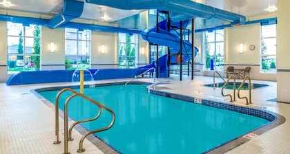 Microtel Inn & Suites by Wyndham Red Deer