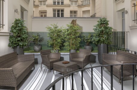 Residence Charles Floquet - Image 42