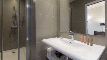 Wastafel kamar mandi