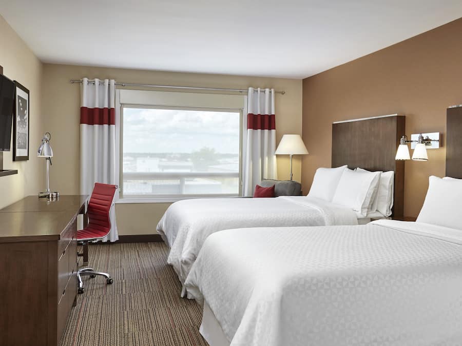 In-room safe, desk, laptop workspace, blackout drapes