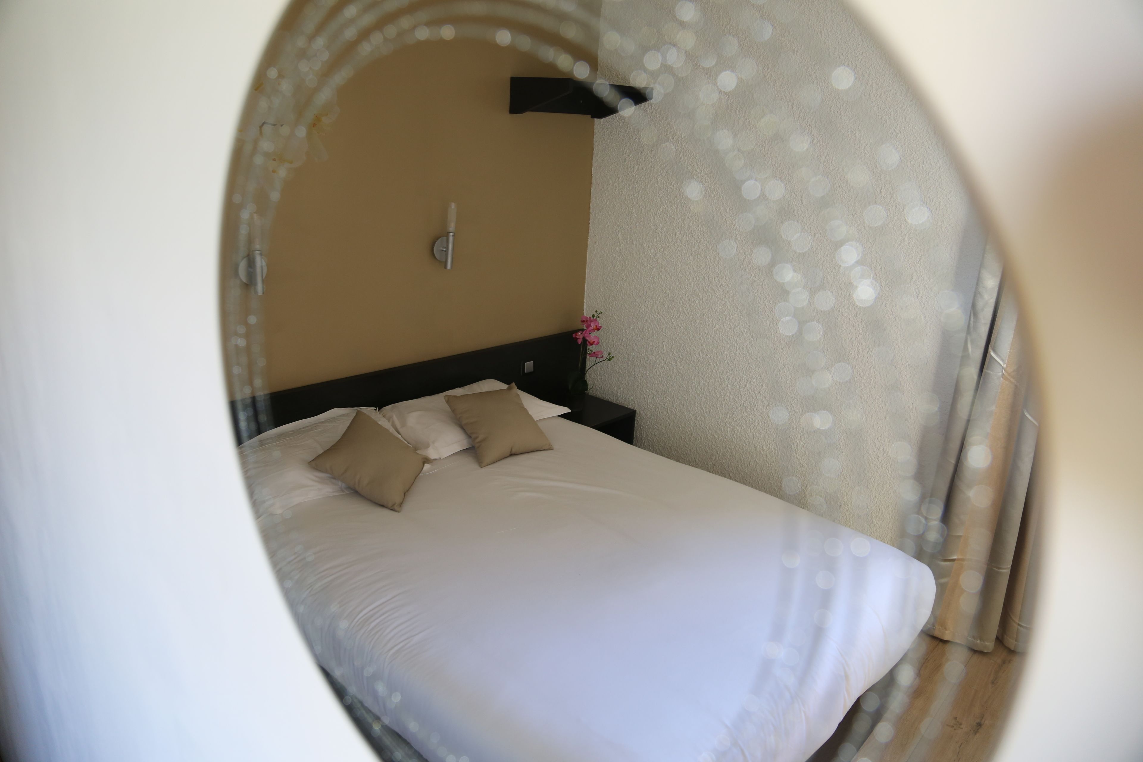 ห้องดับเบิล | สิ่งอำนวยความสะดวกในห้องพัก