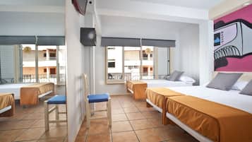 Double Room, Terrace | In-room safe, blackout drapes, free WiFi, bed sheets