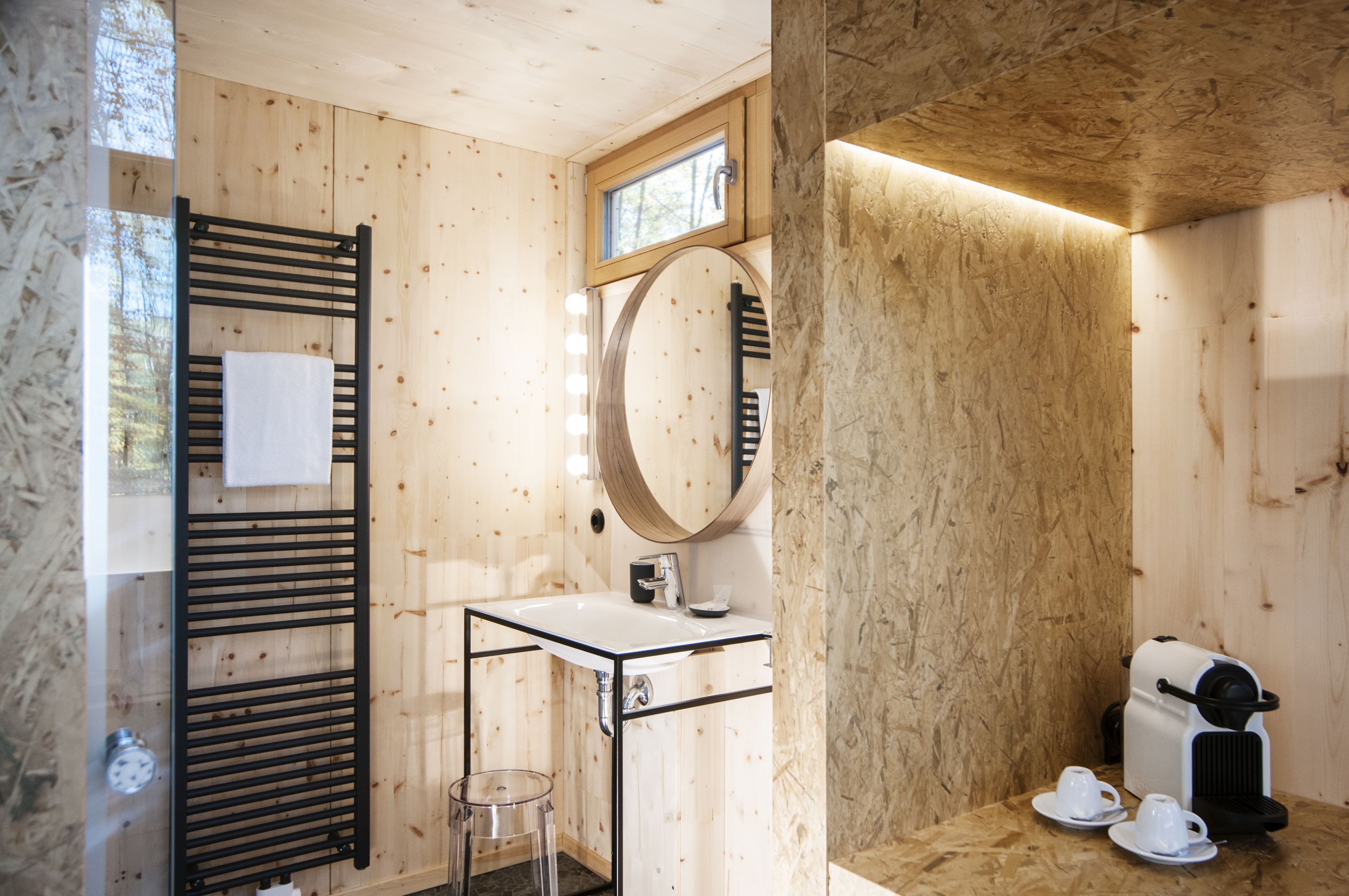 tree house 1, balcony | bathroom | shower, free toiletries, hair dryer, towels