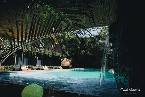 Piscine extérieure
