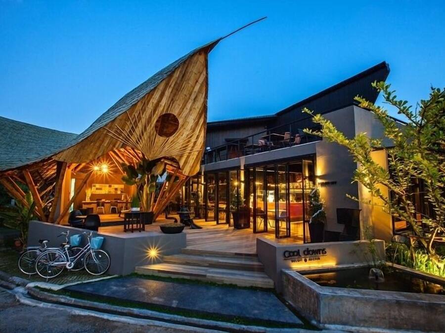 Mostrador para check-in y check-out