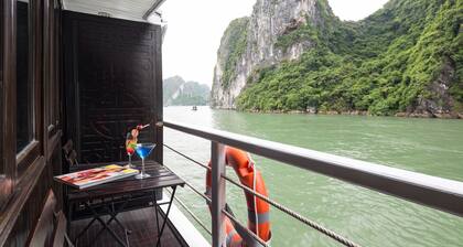 Halong Carina Cruise
