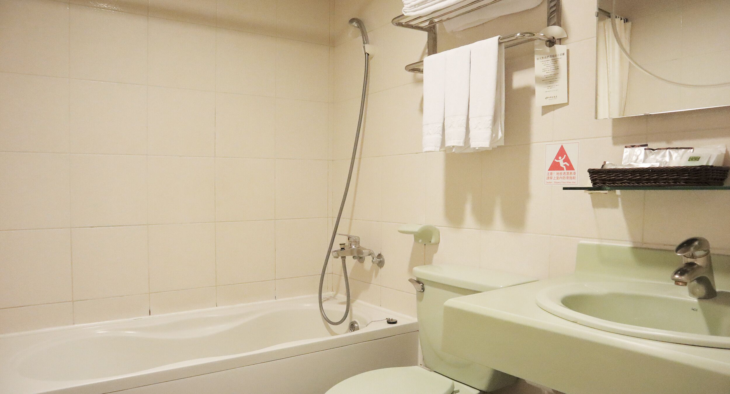 standard family suite(5 persons) | bathroom | hair dryer, towels, shampoo, toilet paper