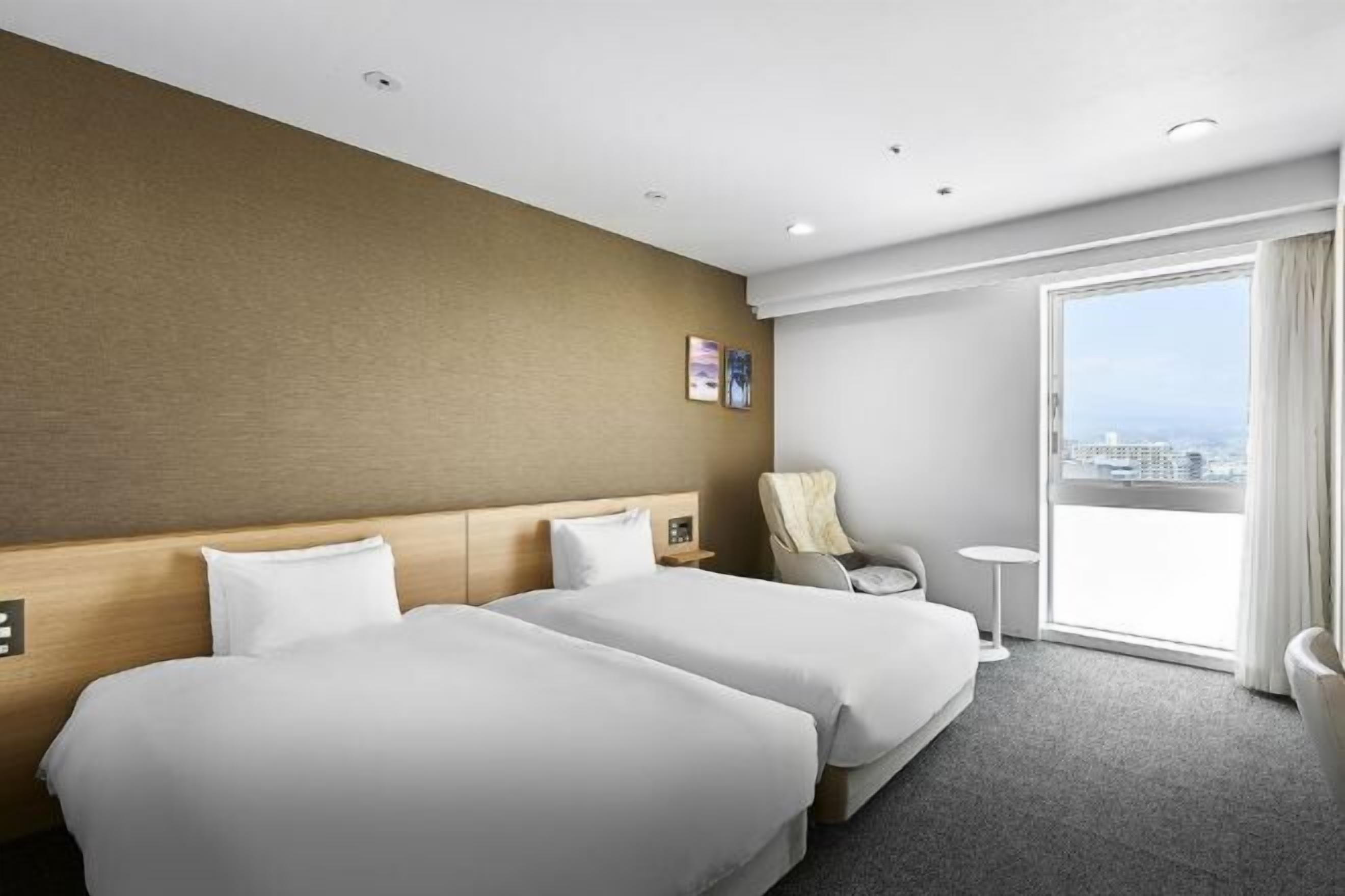 Down comforters, desk, soundproofing, free WiFi