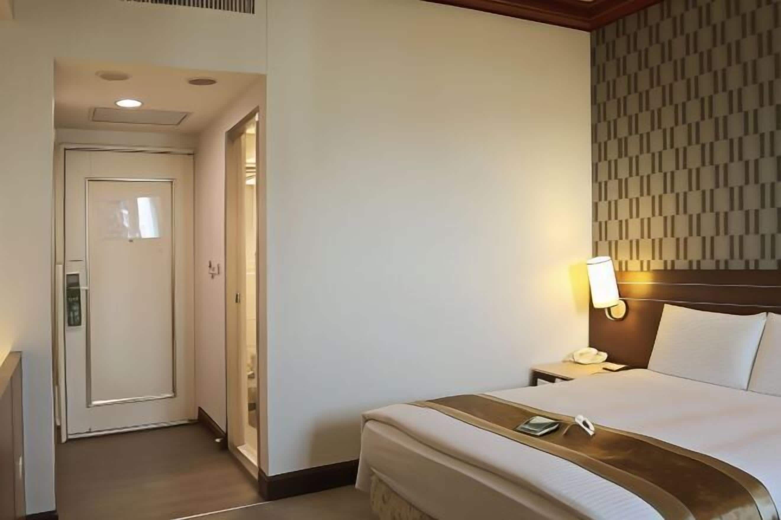 In-room safe, desk, blackout drapes, free WiFi