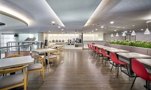 Breakfast area - Ho Fong Business Stay (Taichung)