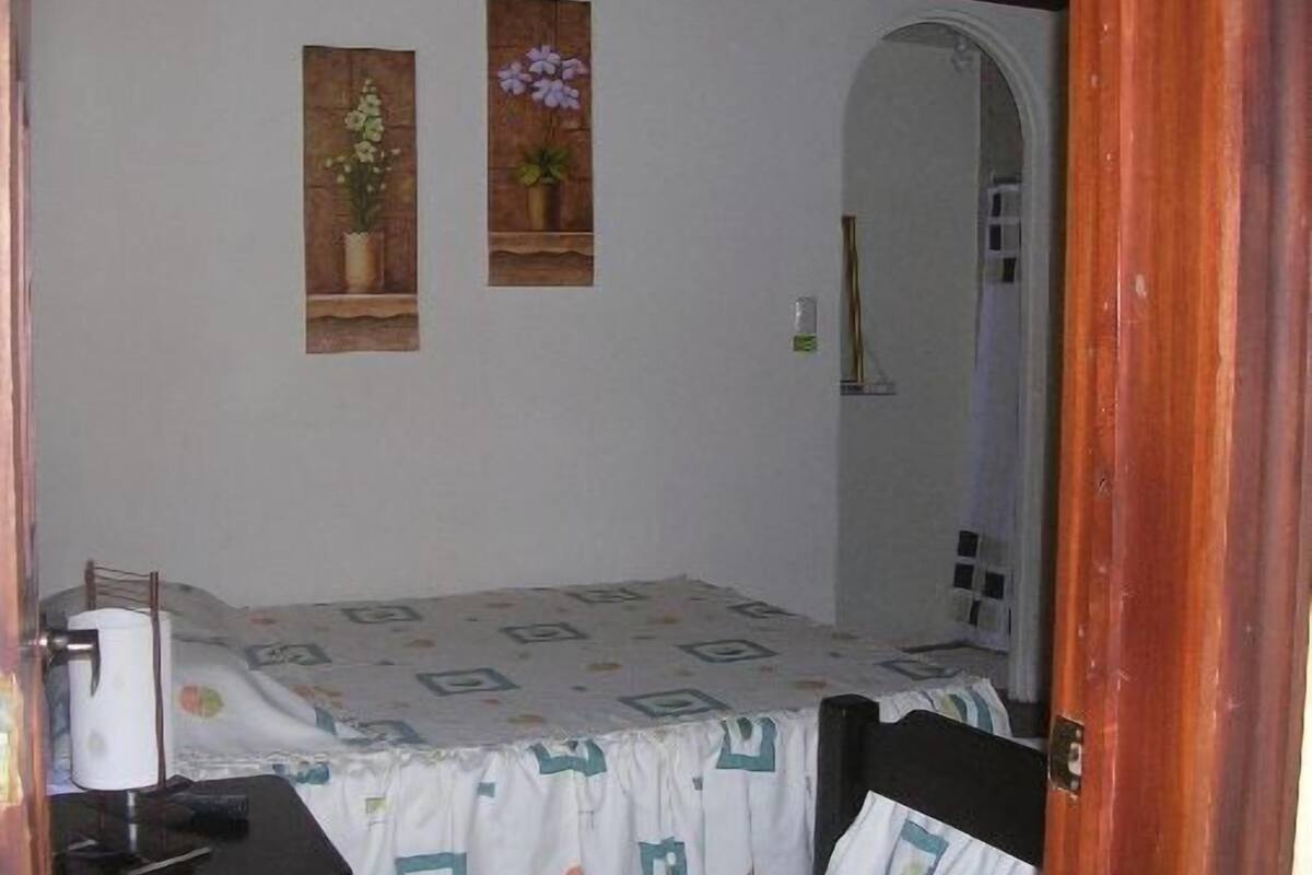14 bedrooms, premium bedding, blackout drapes, soundproofing