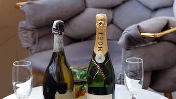 Deluxe Room, Sea View | Balcony