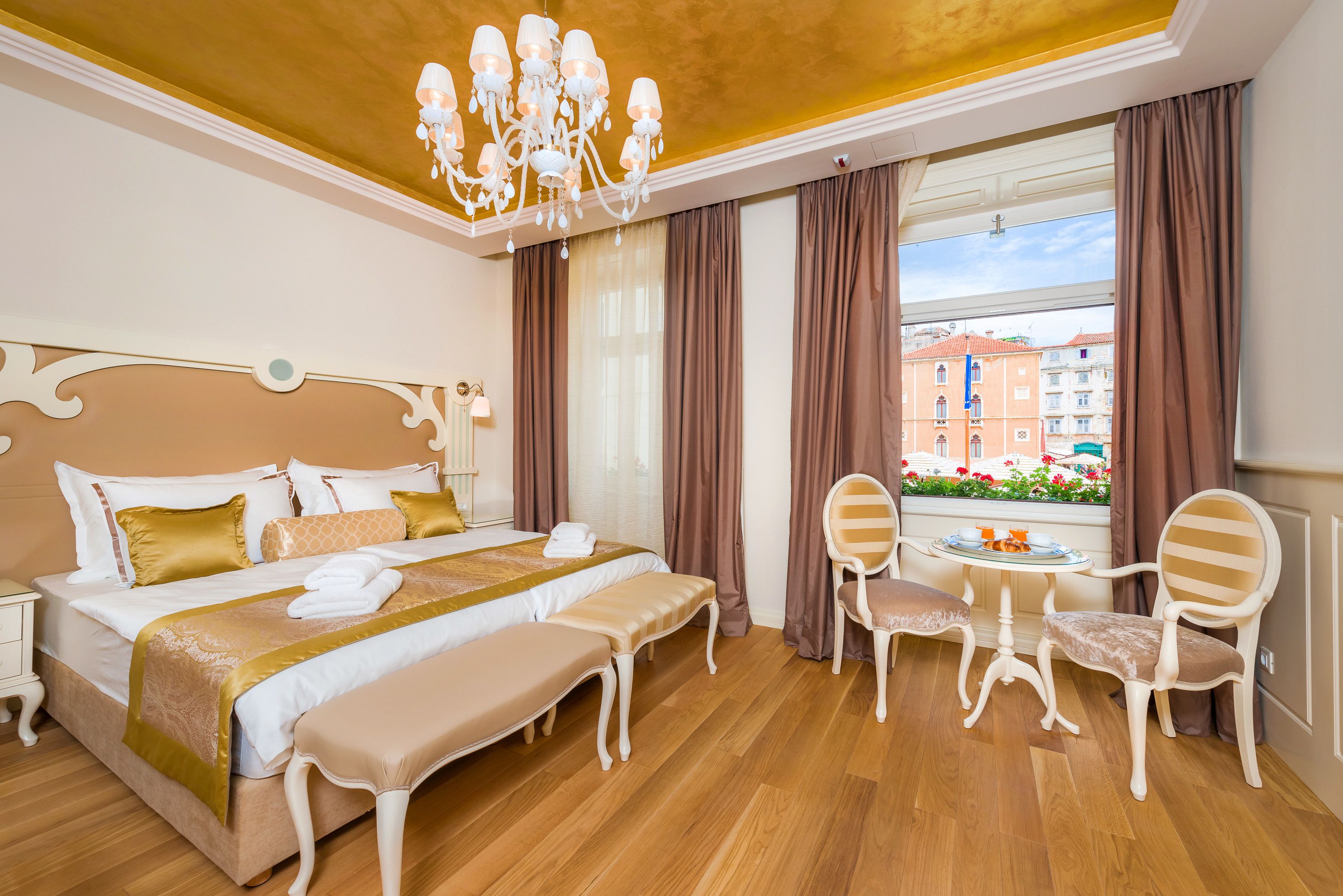 Luxury Double or Twin Room, City View