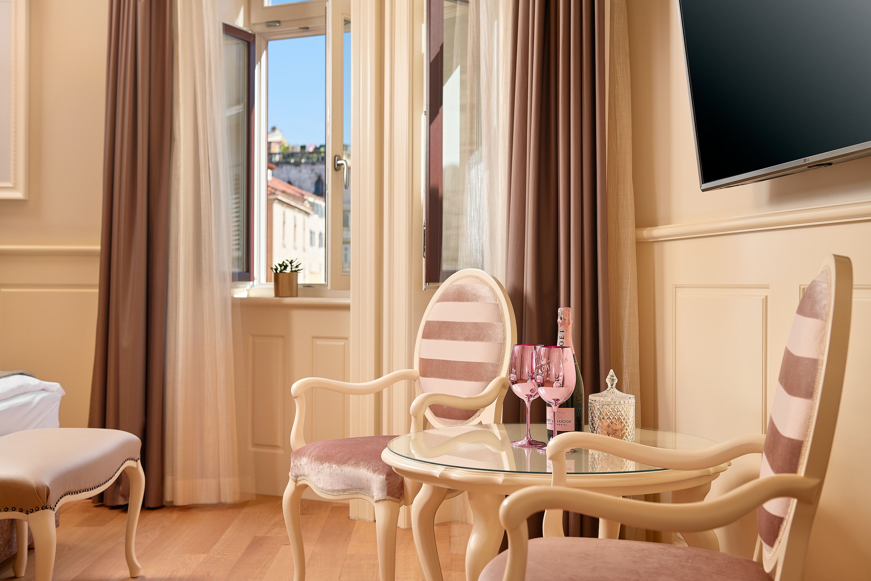 superior double or twin room, city view | premium bedding, minibar, in-room safe, desk