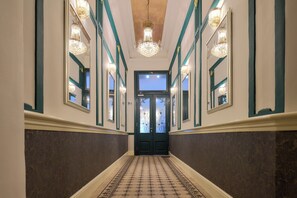 Interior entrance - Piazza Heritage Hotel (Split)