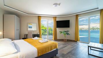 Superior Double or Twin Room, Sea View