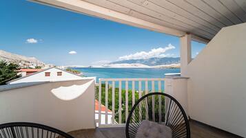 Familienzimmer, Balkon, Meerblick | Balkon