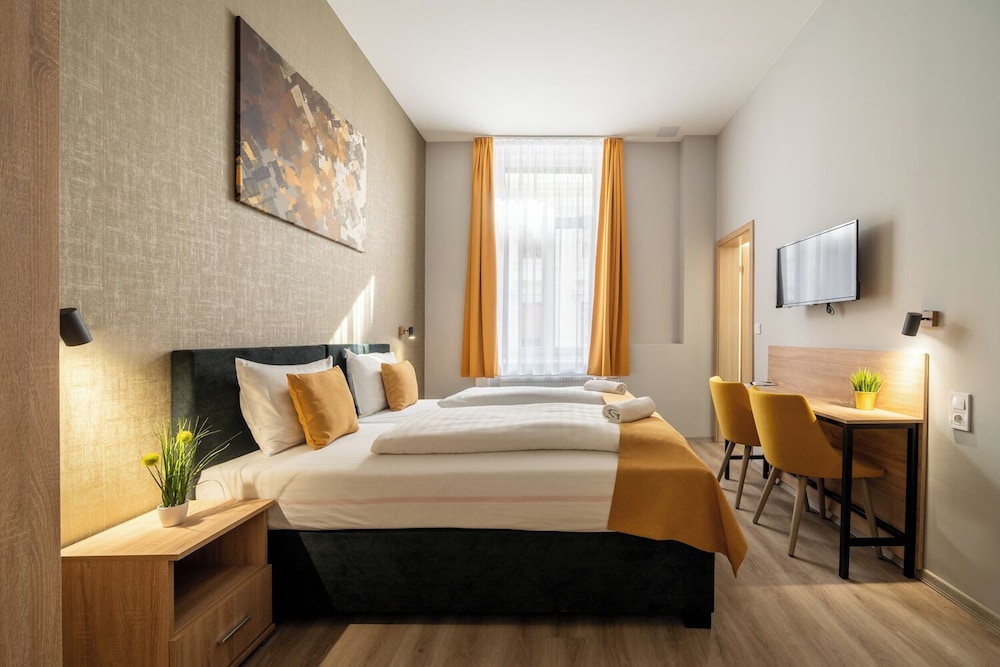 Full Moon Budapest by null