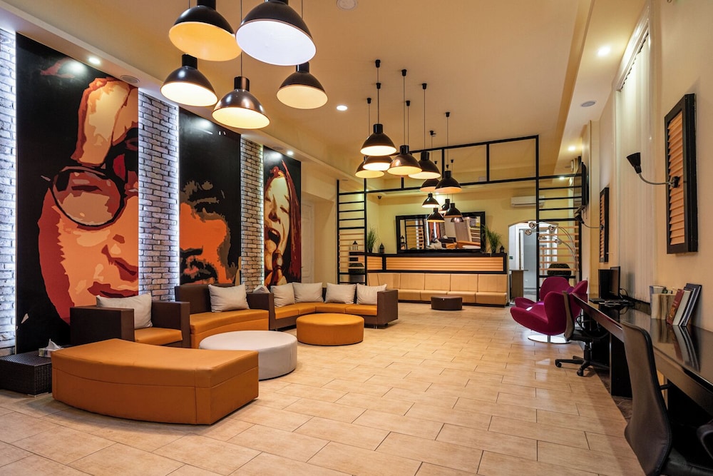 Full Moon Budapest by null