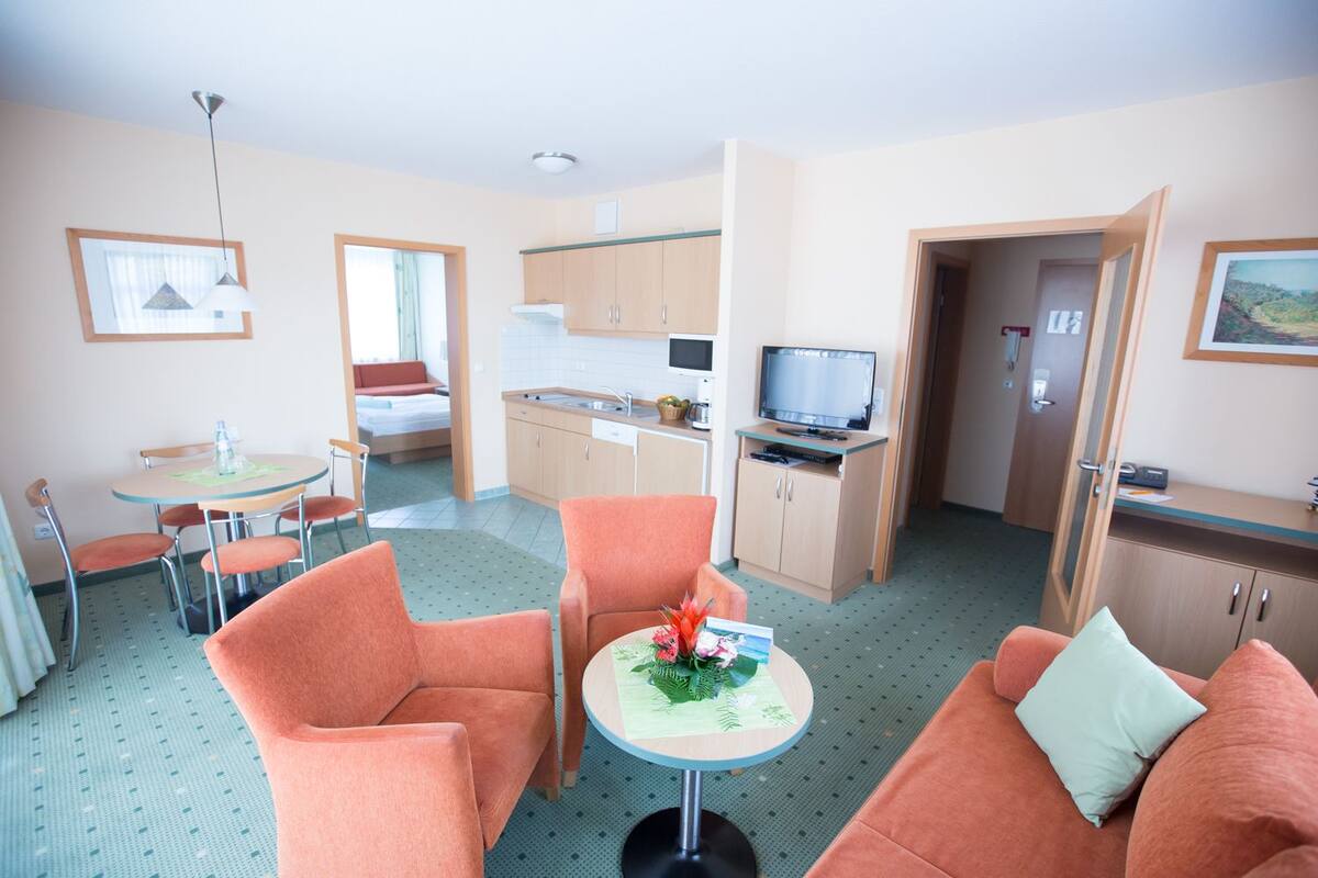 Appartamento (3 Rooms) | Una cassaforte in camera, insonorizzazione