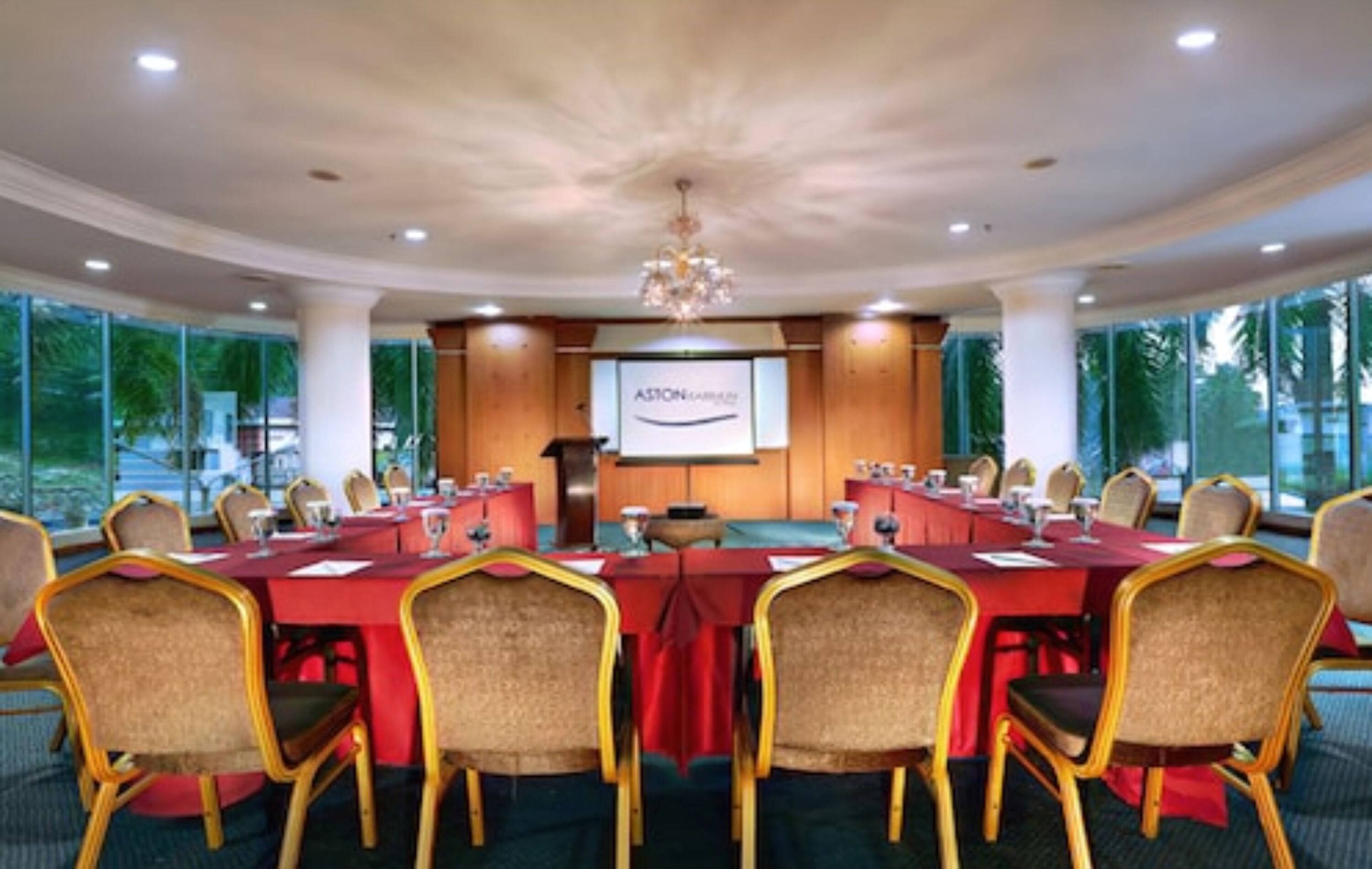 Foto - Aston Karimun City Hotel