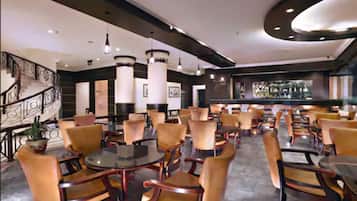 2 bars/lounges, poolside bar