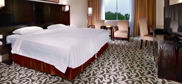 Minibar, in-room safe, desk, soundproofing