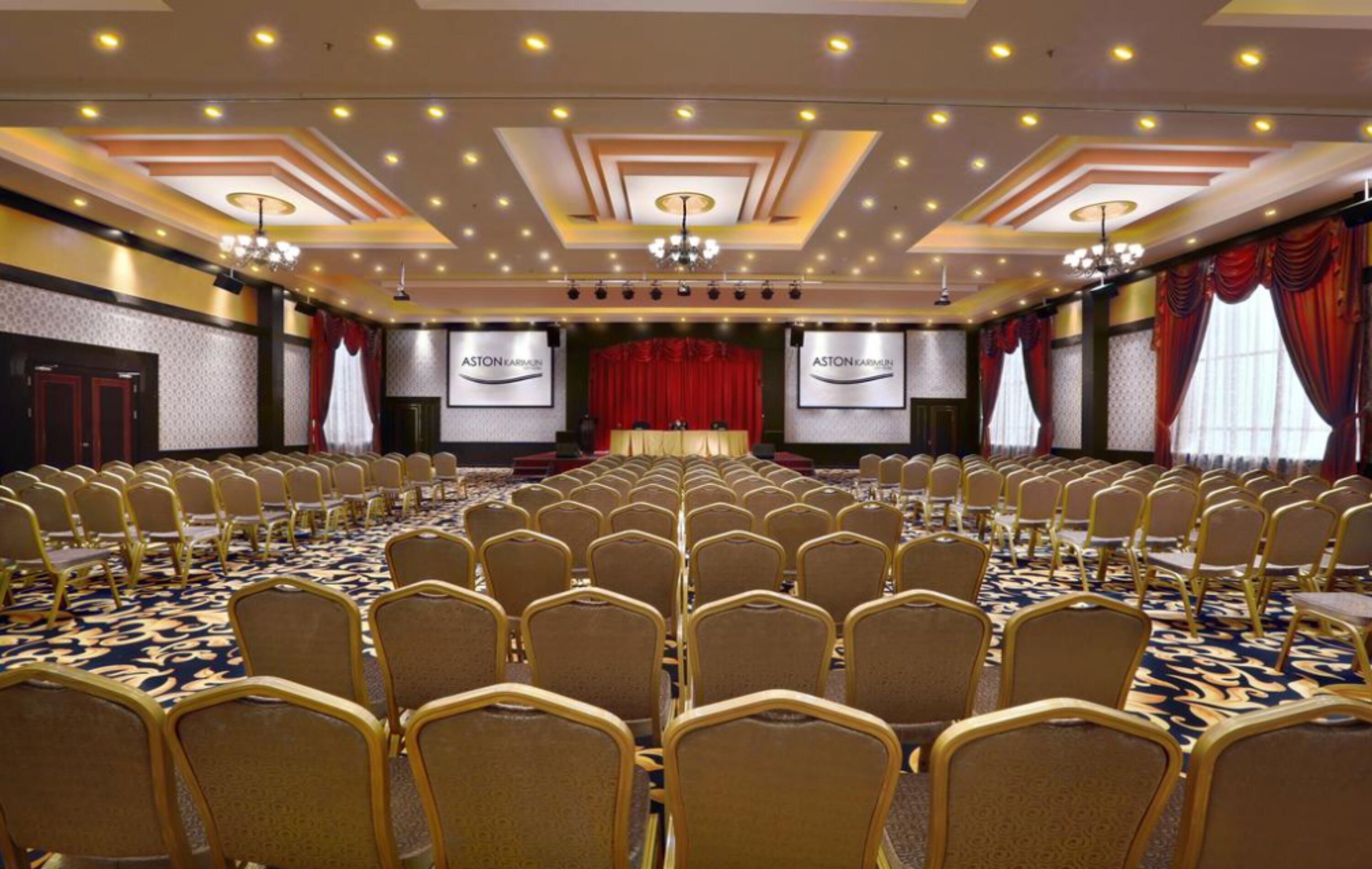 Foto - Aston Karimun City Hotel