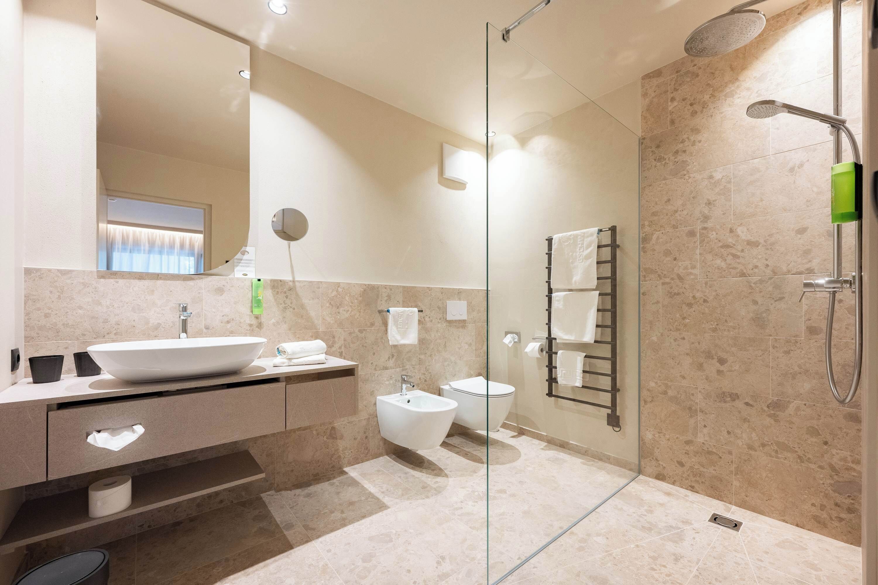 superior double room, non smoking, garden view | bathroom | hair dryer, bathrobes, towels