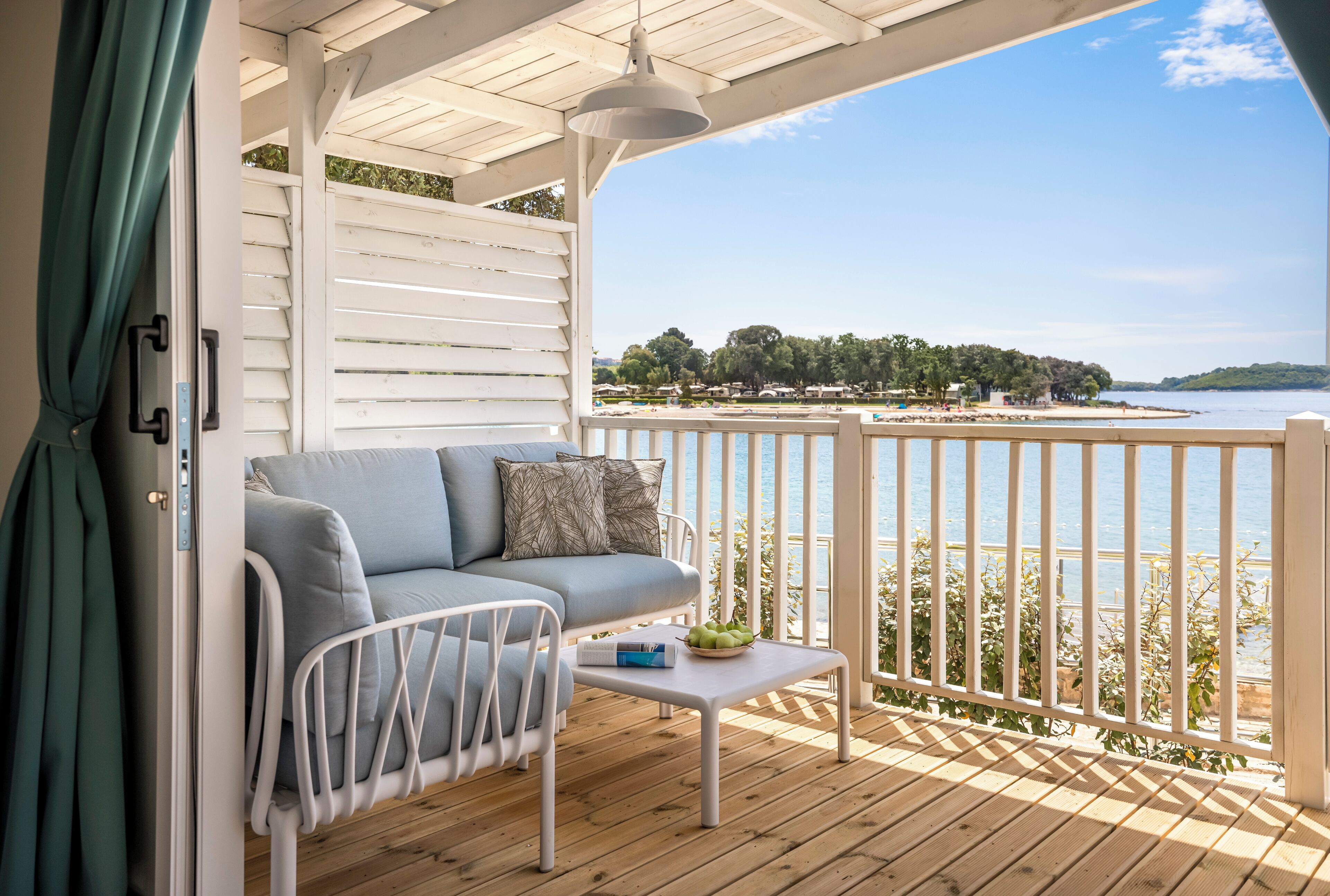 Superior View Mobile Home, Terrace | 해변/바다 전망