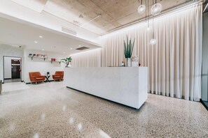 Lobby - Clarion Hotel Townsville (Townsville)