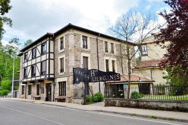 Exterior - Hotel Termas de Liérganes (Liérganes)