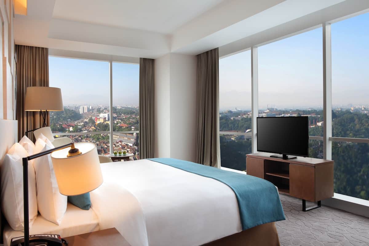 Suite Grand, 1 letto singolo | 1 camera, minibar, una cassaforte in camera, una scrivania