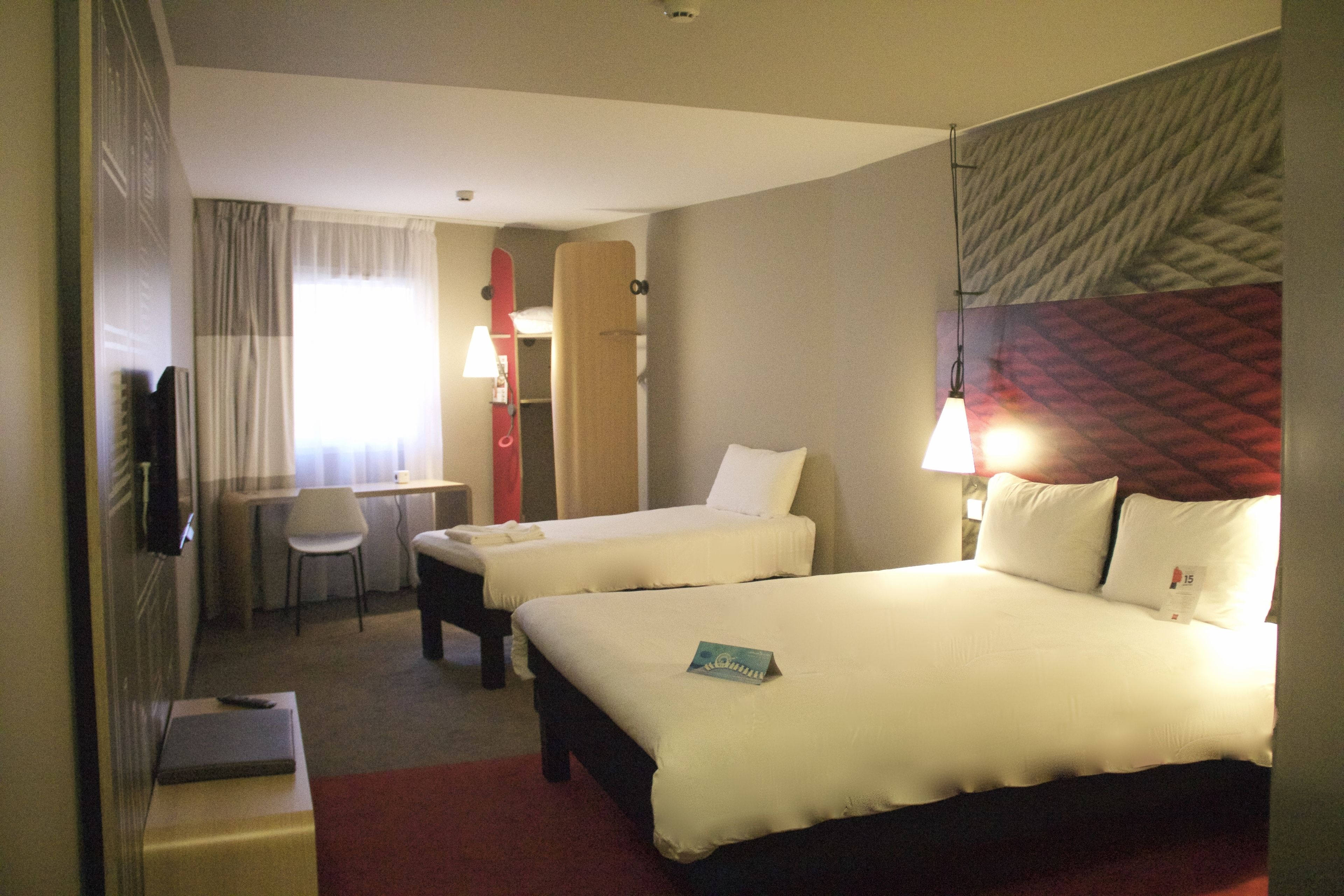 triple room, multiple beds | in-room safe, desk, soundproofing, free cots/infant beds