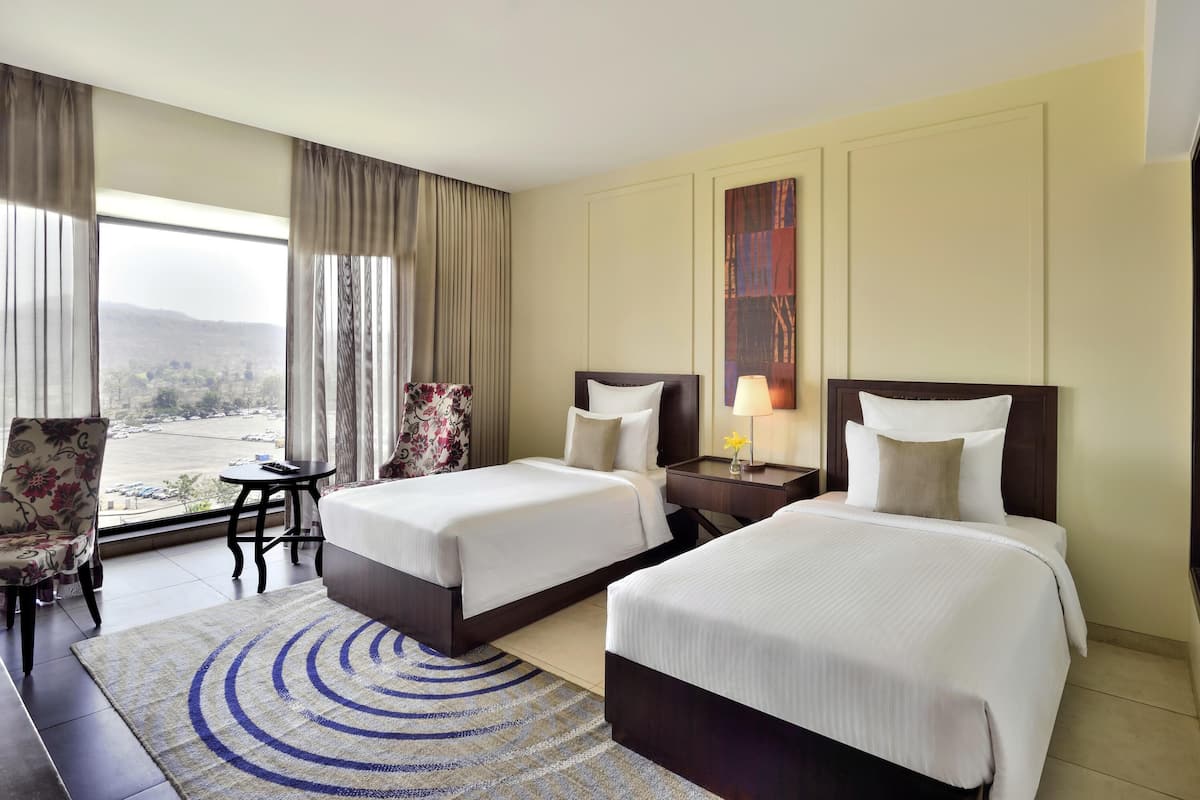 Minibar, in-room safe, desk, blackout curtains