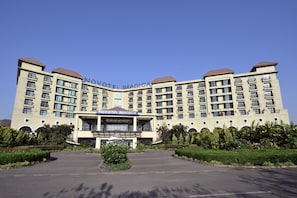 Front of property - Novotel Imagica Khopoli Hotel (Khalapur)