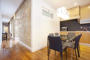 Apartment, 4 Bedrooms | Private kitchen | Fridge, microwave, stovetop, coffee/tea maker - Passion Inn Lisbon Apartments (Lisbon)