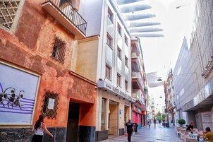 Fachada de la propiedad