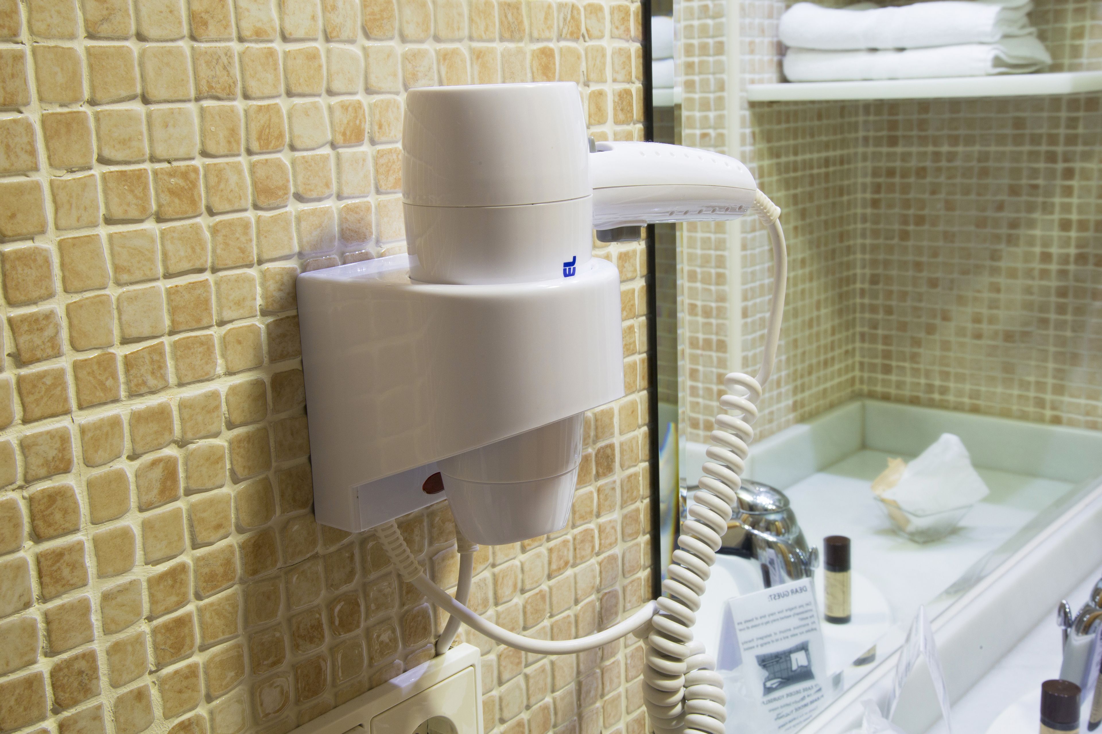 shower, free toiletries, hair dryer, bidet