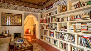 Unclassified image, 5 of 64, button - Riad Noos Noos (Marrakech)