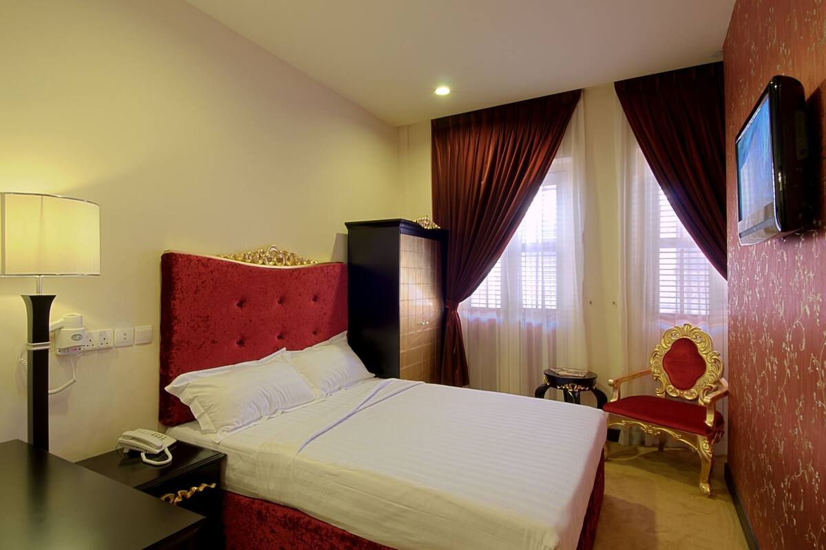 Phòng đôi Deluxe | Két bảo mật tại phòng, bàn, truy cập Internet không dây miễn phí