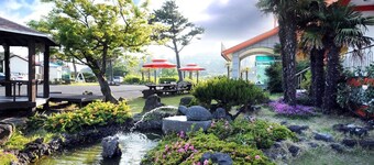 Jeju Feel House