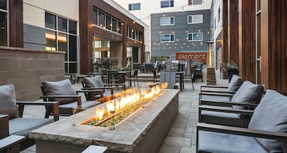 Element Fargo