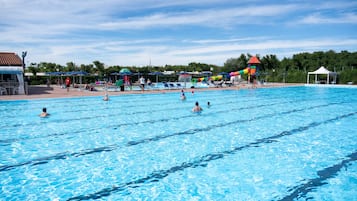 2 outdoor pools, open 3:30 PM to 7:00 PM, pool umbrellas, pool loungers