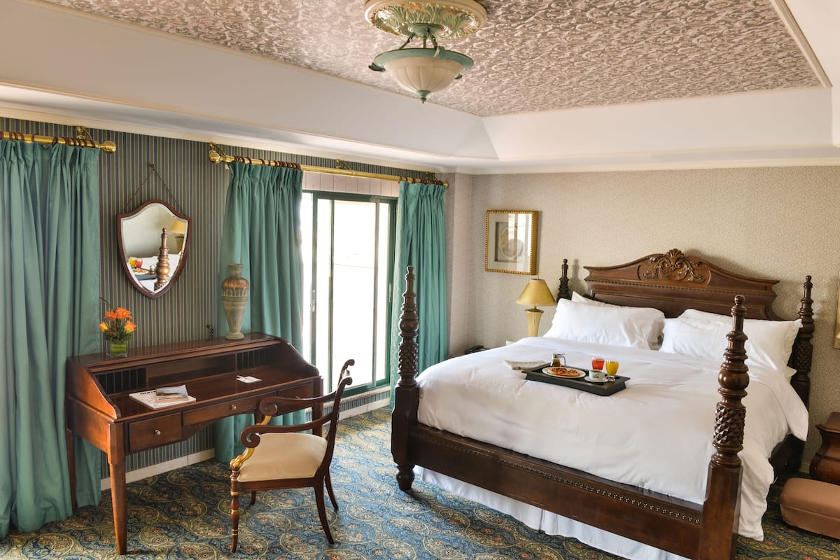 Presidential Suite