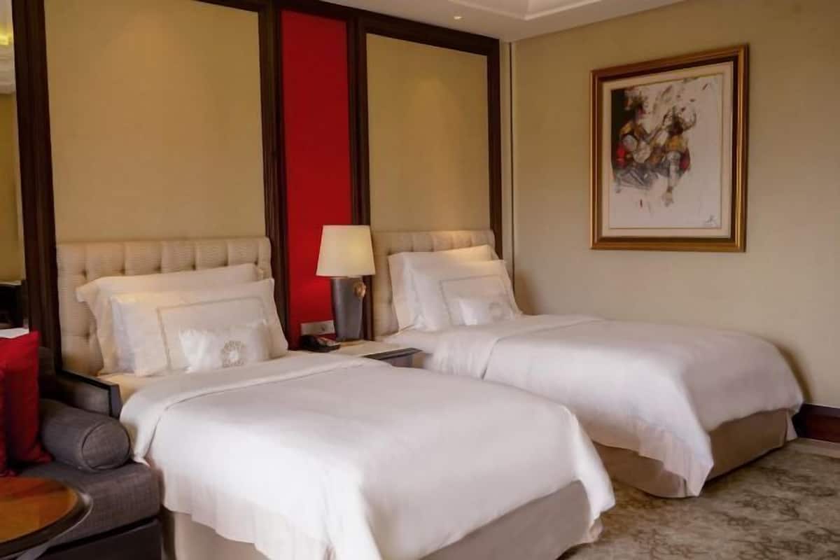 1 bedroom, premium bedding, pillowtop beds, minibar