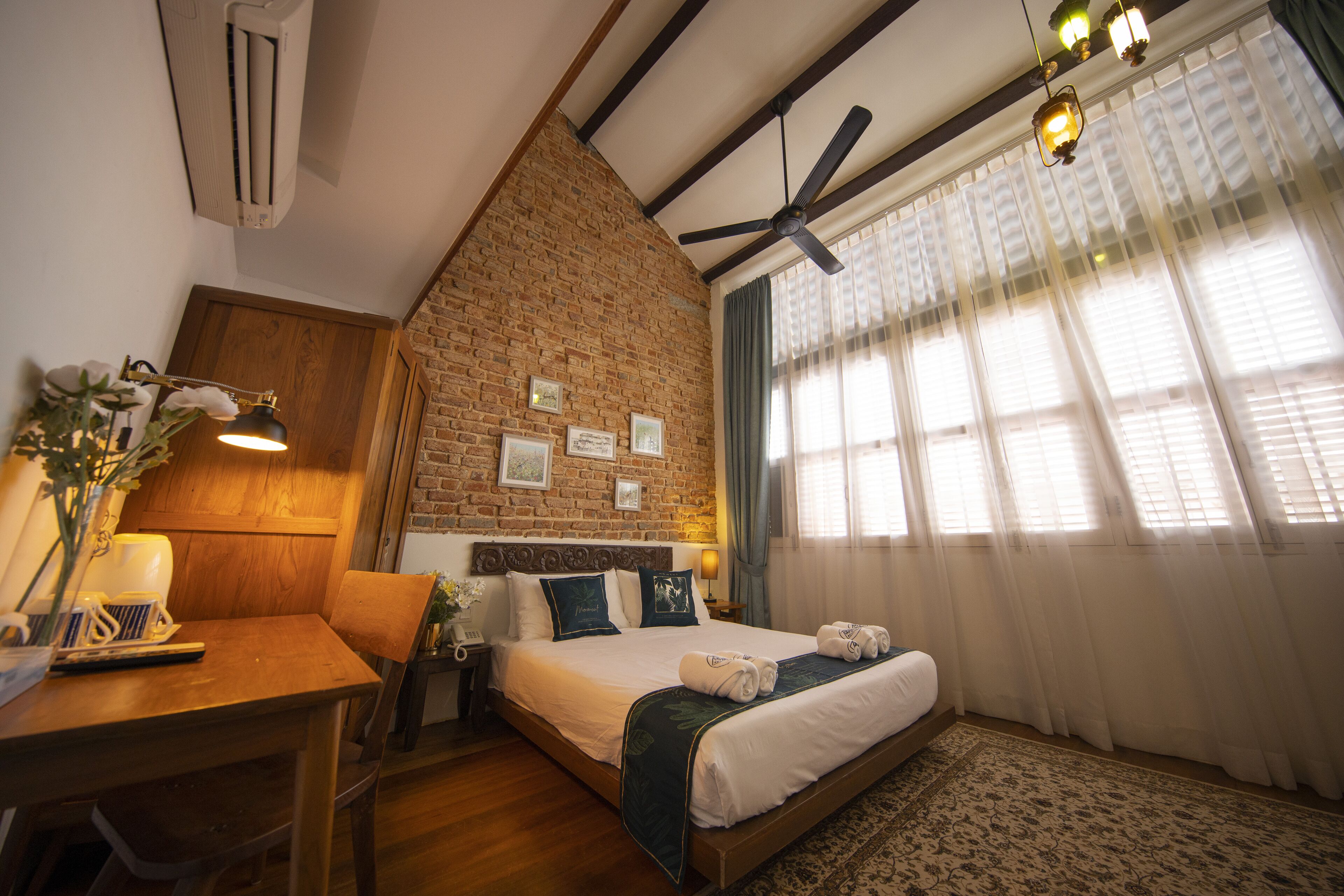 Literie de qualité supérieure, coffres-forts dans les chambres