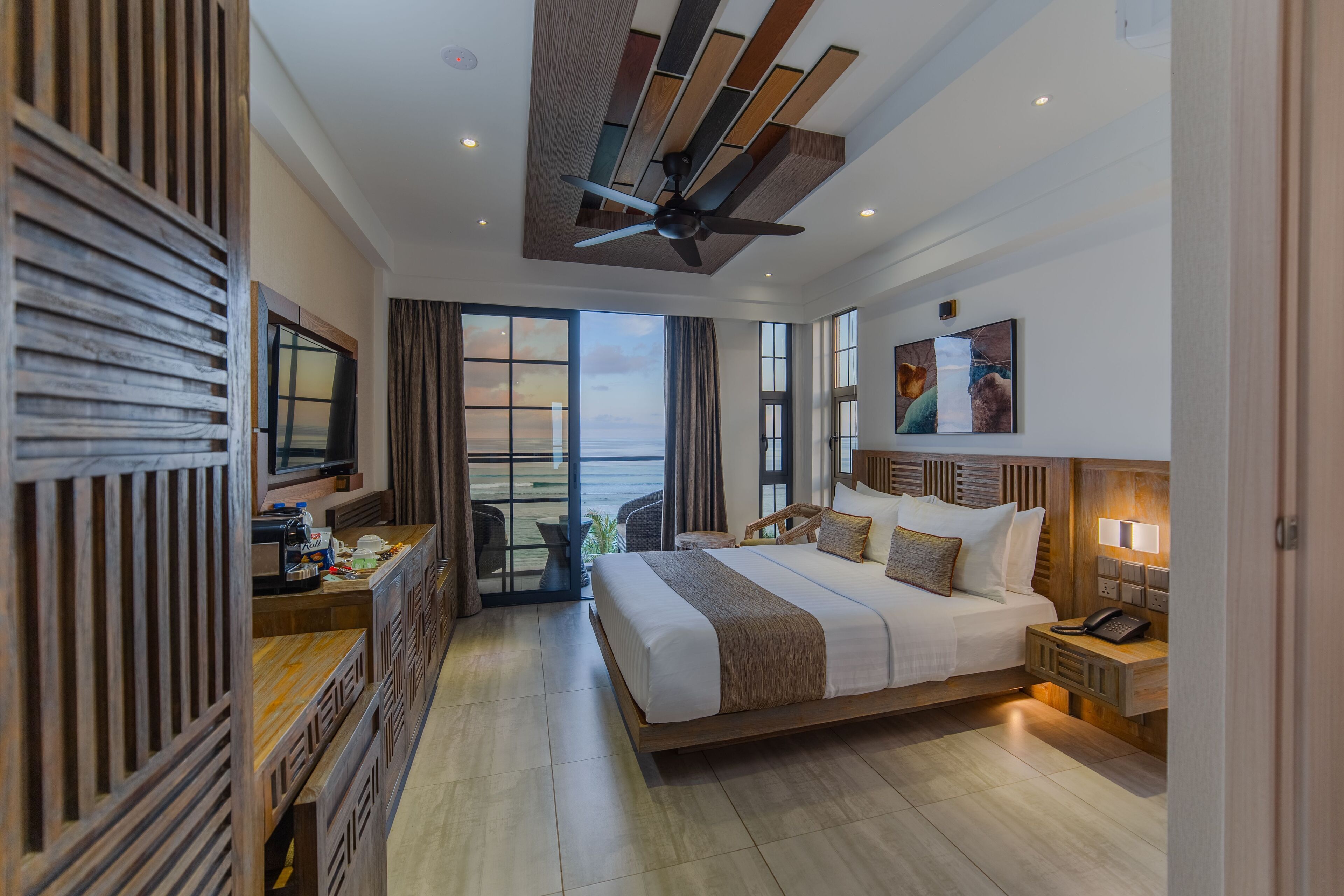 Ocean View Room with Balcony (Free Airport Transfer) | Beach/ocean view